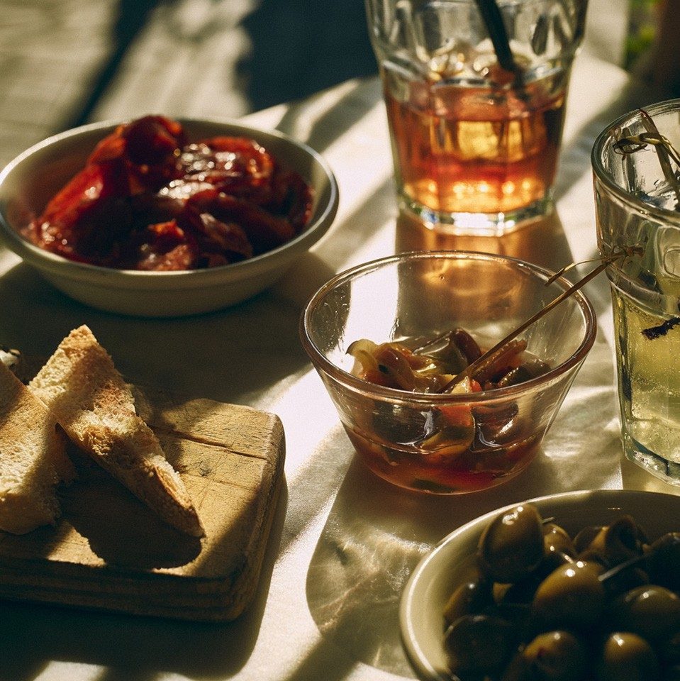 A Culinary Guide to Tapas Culture in Barcelona: The Traditions, the Plates and the Stories Behind the Food